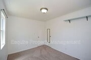 Photo - 264 Franklin Ln