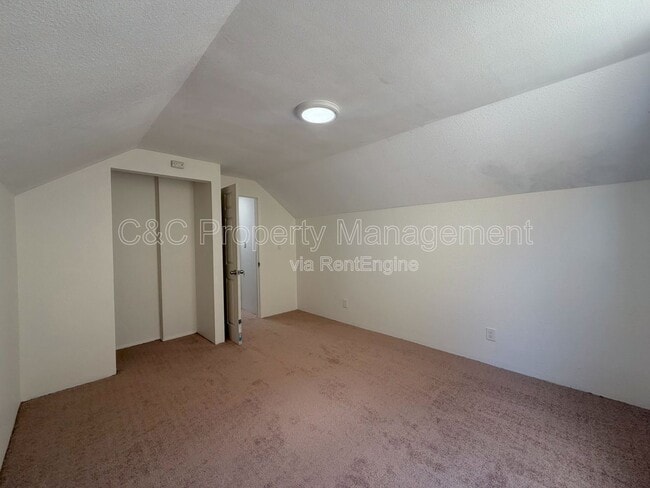 Photo - 1862 Hanford Dr