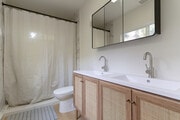 Photo - 2841 Los Feliz Dr