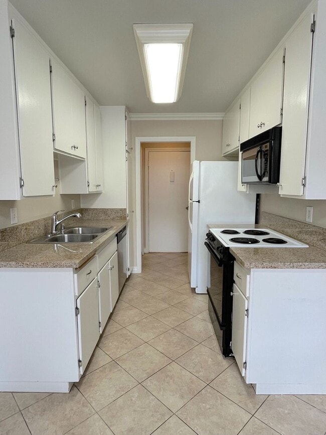 Photo - 12200 Montecito Rd