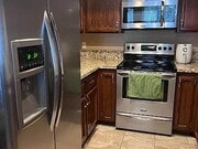 Photo - 13941 Midland Rd Unit Upstairs