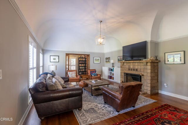 Photo - 1541 Rose Villa St