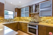 Photo - 126 Pacific St Townhome
