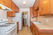Photo - Charming 1 Bedroom / 1 Bath Apartment in Kensington Neighborhood w/ Garage - VACANT FOR VIEWING! Unit 4209