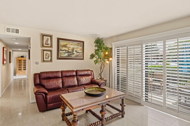 Building Photo - 31200 Landau Blvd Unit 607