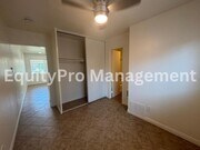 Photo - 7043 Pickering Ave