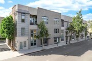 Photo - 210 N Spurgeon St
