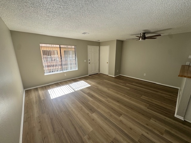 Photo - 14825 Erwin St Unit 102