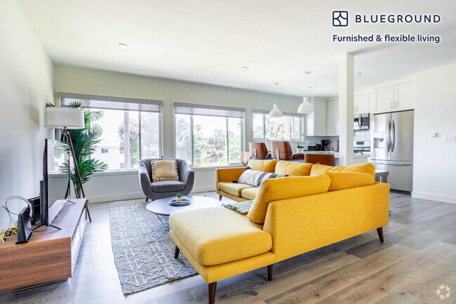 Building Photo - 312 Calle Miramar Rental