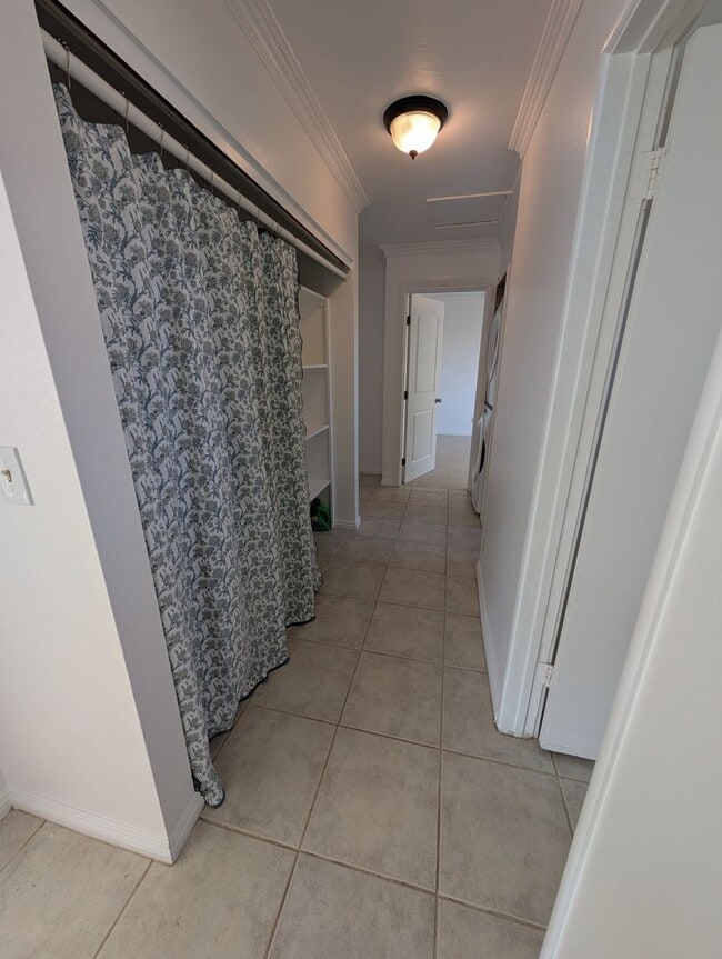 Photo - 1109 W Airport Ave