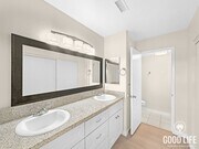 Photo - Great 2B/2.5BA Condo in Oceanside for Lease!