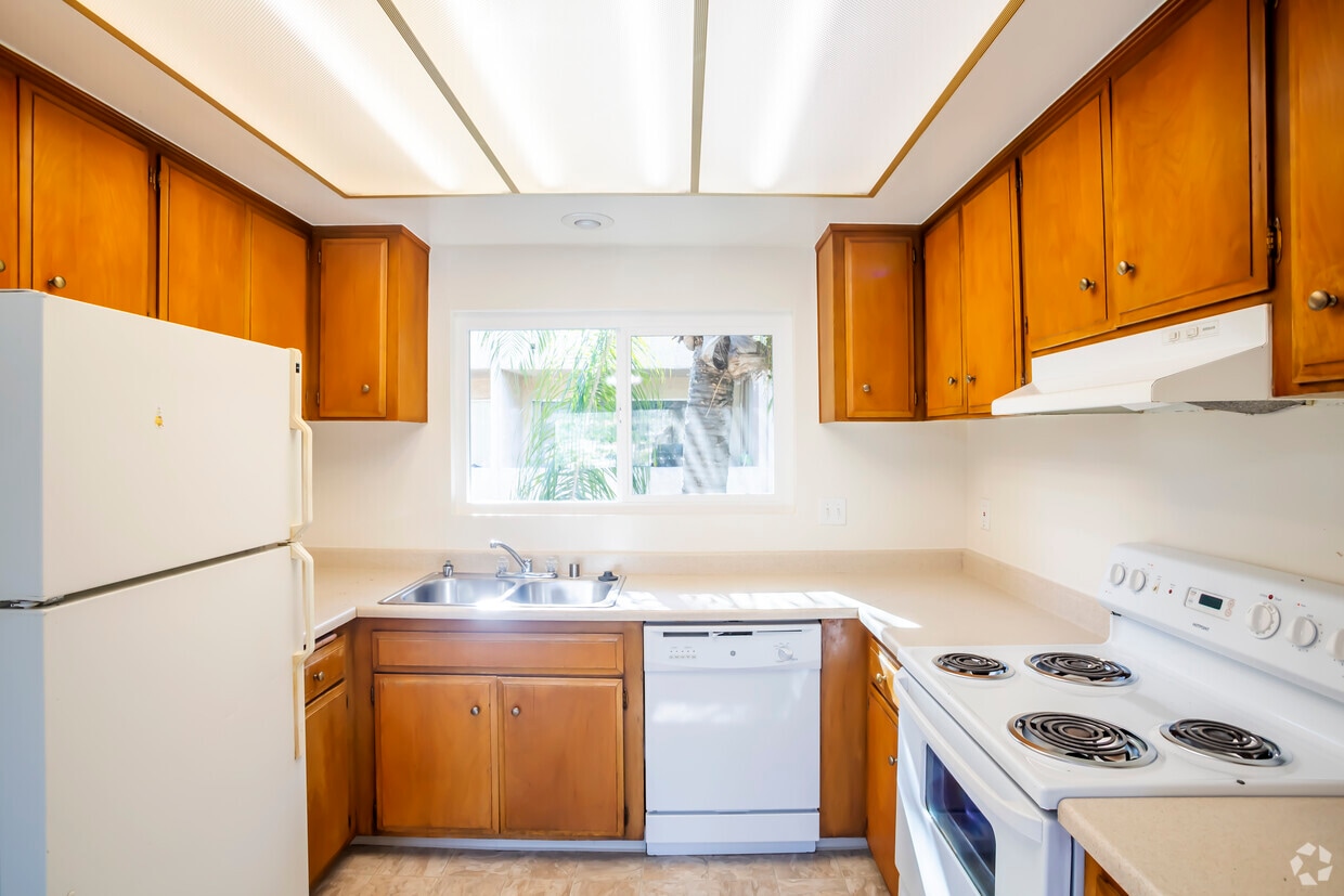 Floor Plan - 2x2 Larger