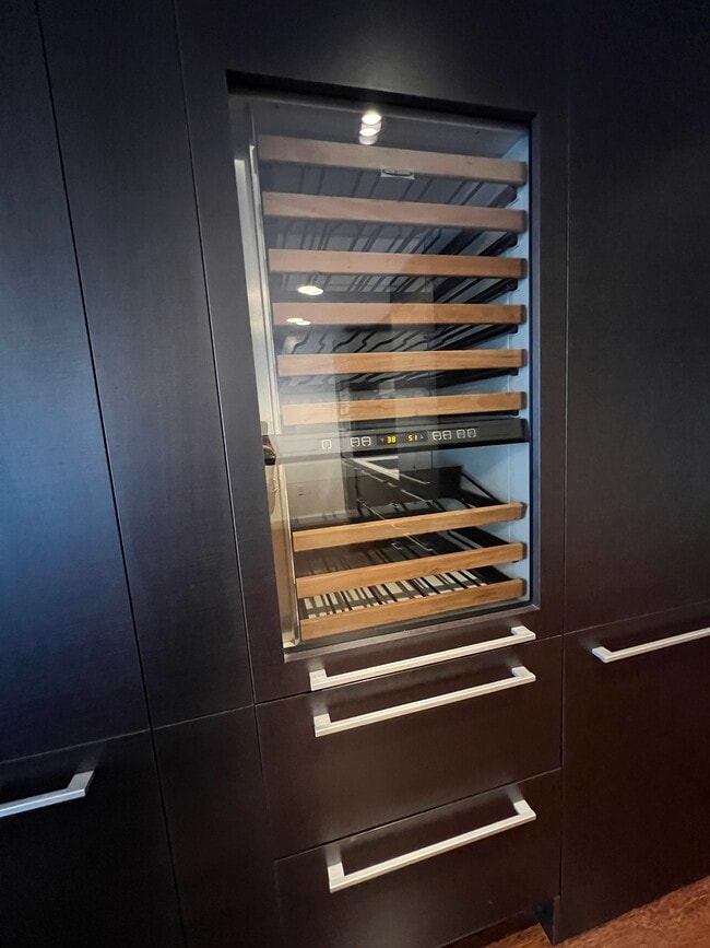 Photo - 6250 Hollywood Blvd Unit 11K