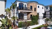 Photo - 3101 Vista Dr Townhome