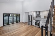 Photo - 250 Hillcrest Dr