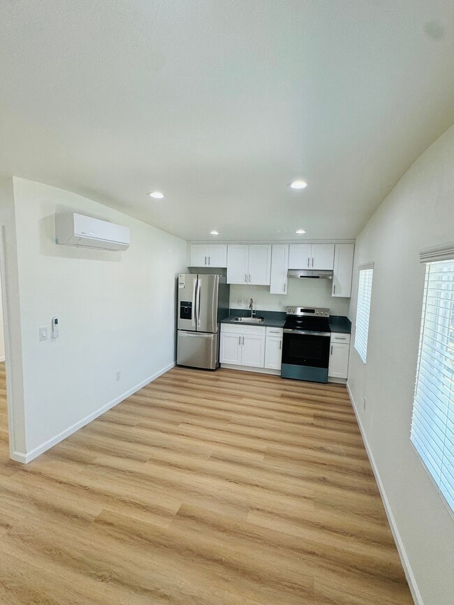 Building Photo - 12569 Taunt Pl Unit 12567