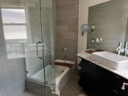 bathroom - 635 N Windsor Blvd