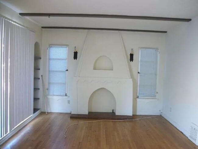 Photo - 204CO Unit 204 1/2