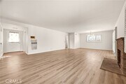 Photo - 1033 Encino Ave
