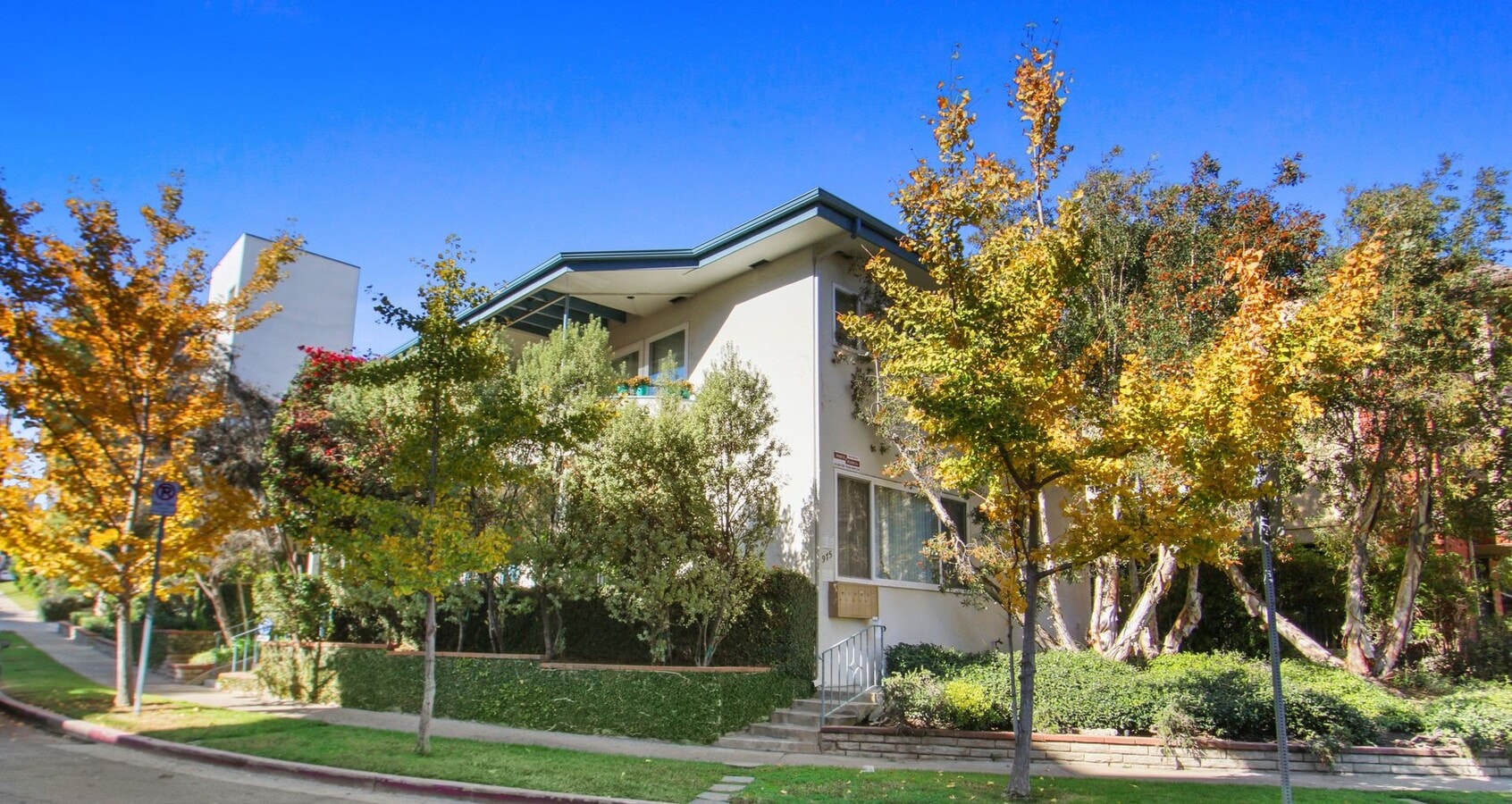 Photo - 1975 S Beverly Glen Blvd Unit 01