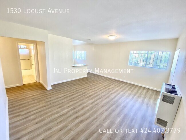 Photo - 1530 Locust Ave