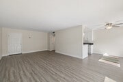 2BR, 2BA - 1,400SF - Living Room - White Oak Terrace Apartments