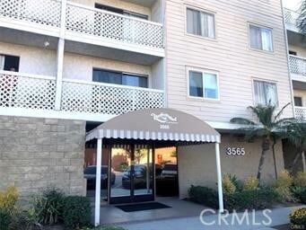 Photo - 3565 Linden Ave Condo