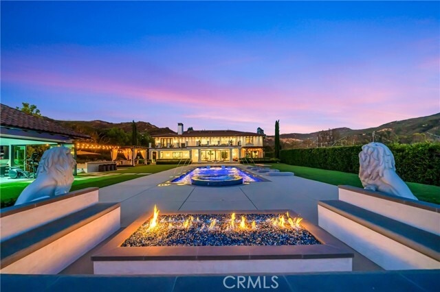 Photo - 2037 Delphine Ln