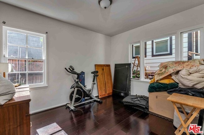 Photo - 9859 Easton Dr