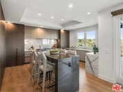 Photo - 930 N Tigertail Rd House
