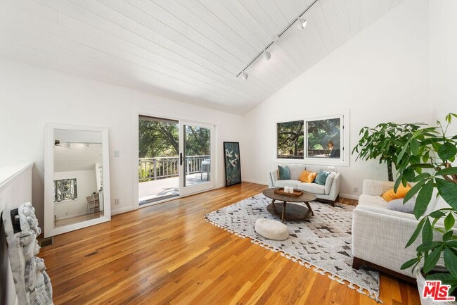 Photo - 22760 Chamera Ln