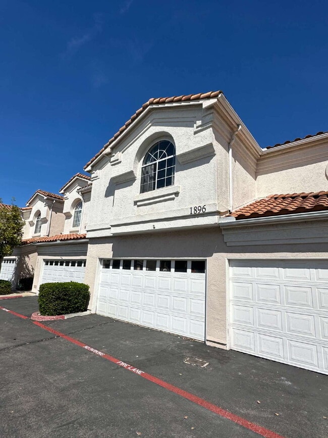 Photo - $4,000 - 4 Bed / 3.5 Bedroom Townhouse in Ambiance Neighborhood of San Marcos Unit 184