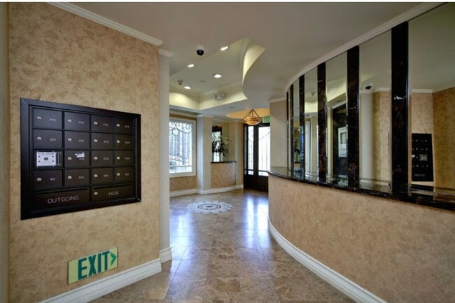 Photo - 2101 S Beverly Glen Blvd Unit Beverly Glen