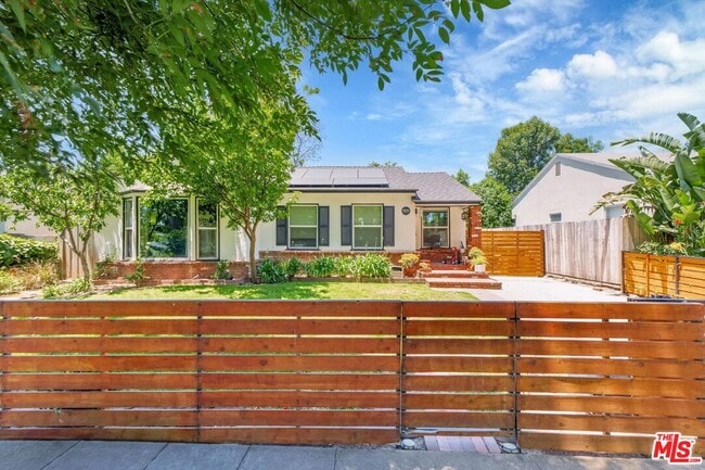 Photo - 6531 Ruffner Ave House