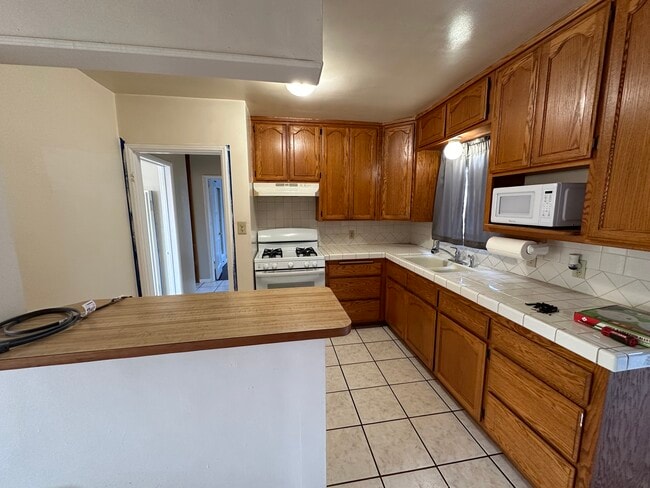Photo - 2530 Termino Ave