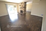 Photo - 10544 Densmore Ave House