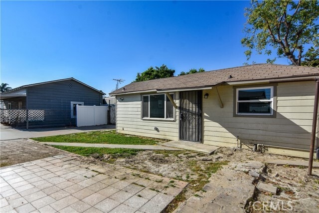 Photo - 11039 Dodson St