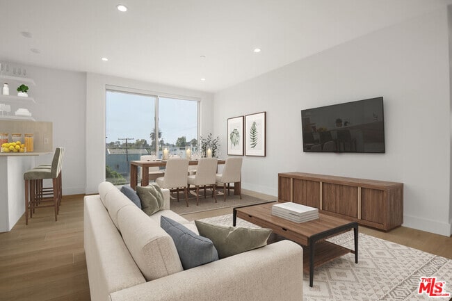 Building Photo - 4418 S Slauson Ave Unit 401 Rental