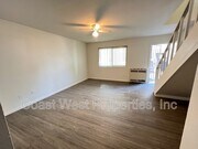 Photo - 1154 Cypress Ave