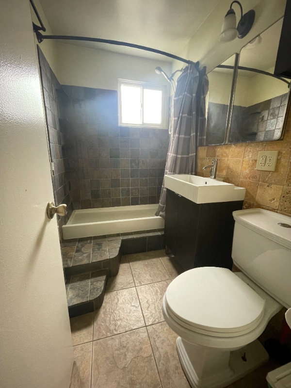 Photo - 3722 Conrad Ave