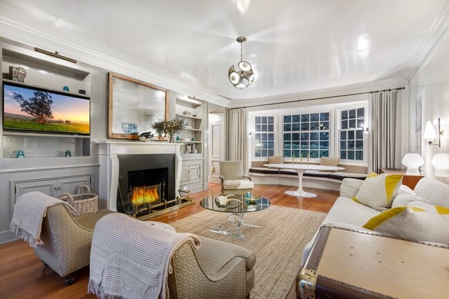 Photo - 163 Acari Dr