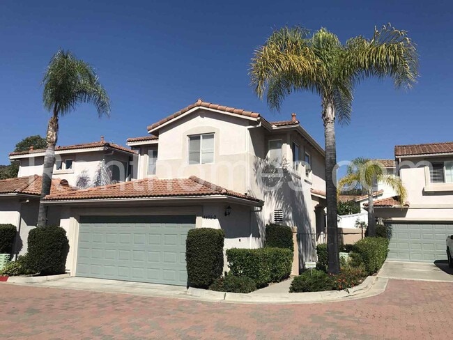Building Photo - 9456 Compass Point Dr S Rental