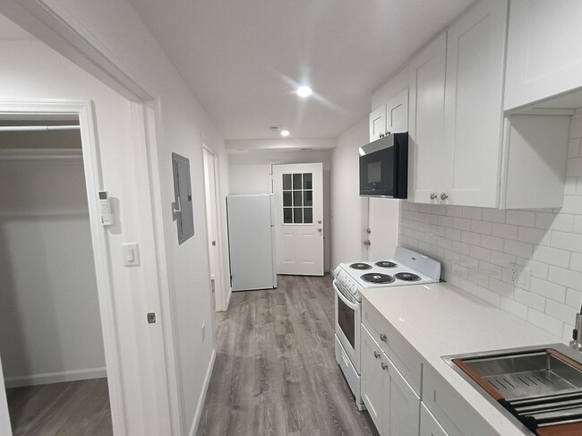 Photo - 2125 Magnolia St Unit Simi JADU