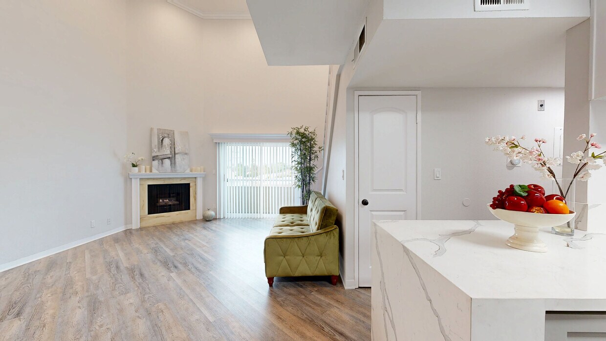 3D Tour - North Tower Apts