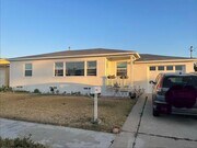 Photo - 843 Grove Ave