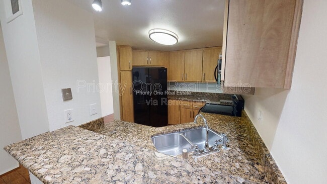 Photo - 3958 60th St