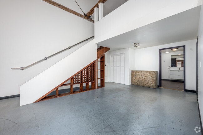 2BR, 2BA - 1348SF - Storage - Studios at Walnut Unit 5