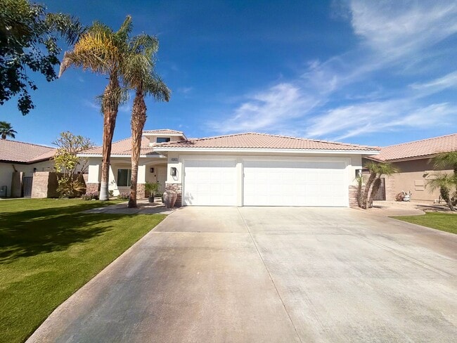 Building Photo - COMING SOON!! GORGEOUS 4 Bedroom 2 Bathroom Home in La Quinta.