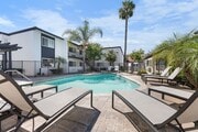 Photo - Twin Pines Apartments