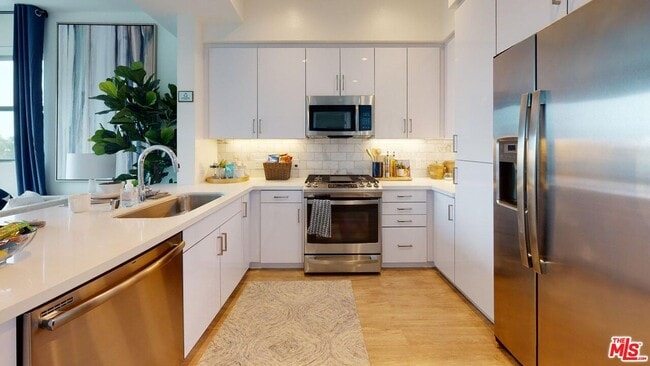 Photo - 2929 Pennsylvania Ave Unit 384